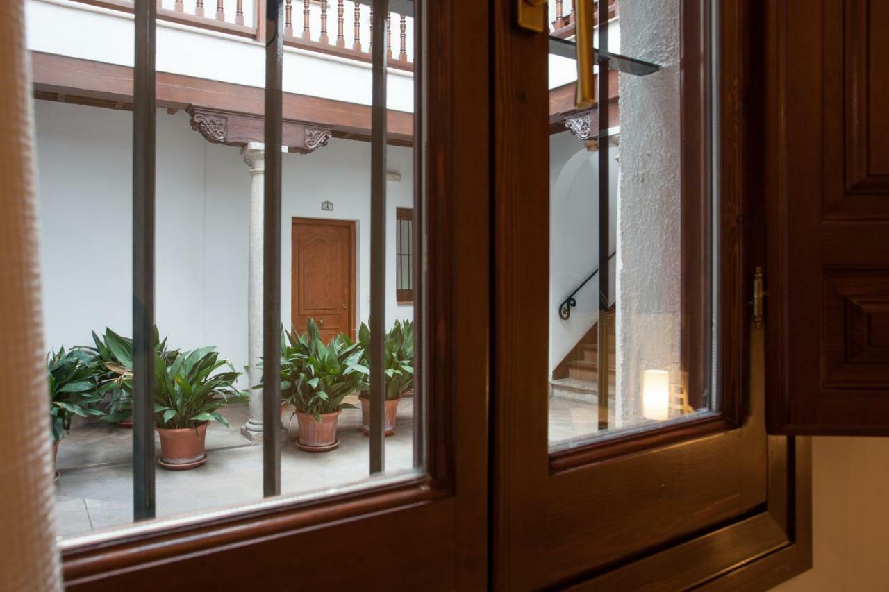 Apartamento De Lujo En Antiguo Convento Granada Kültér fotó
